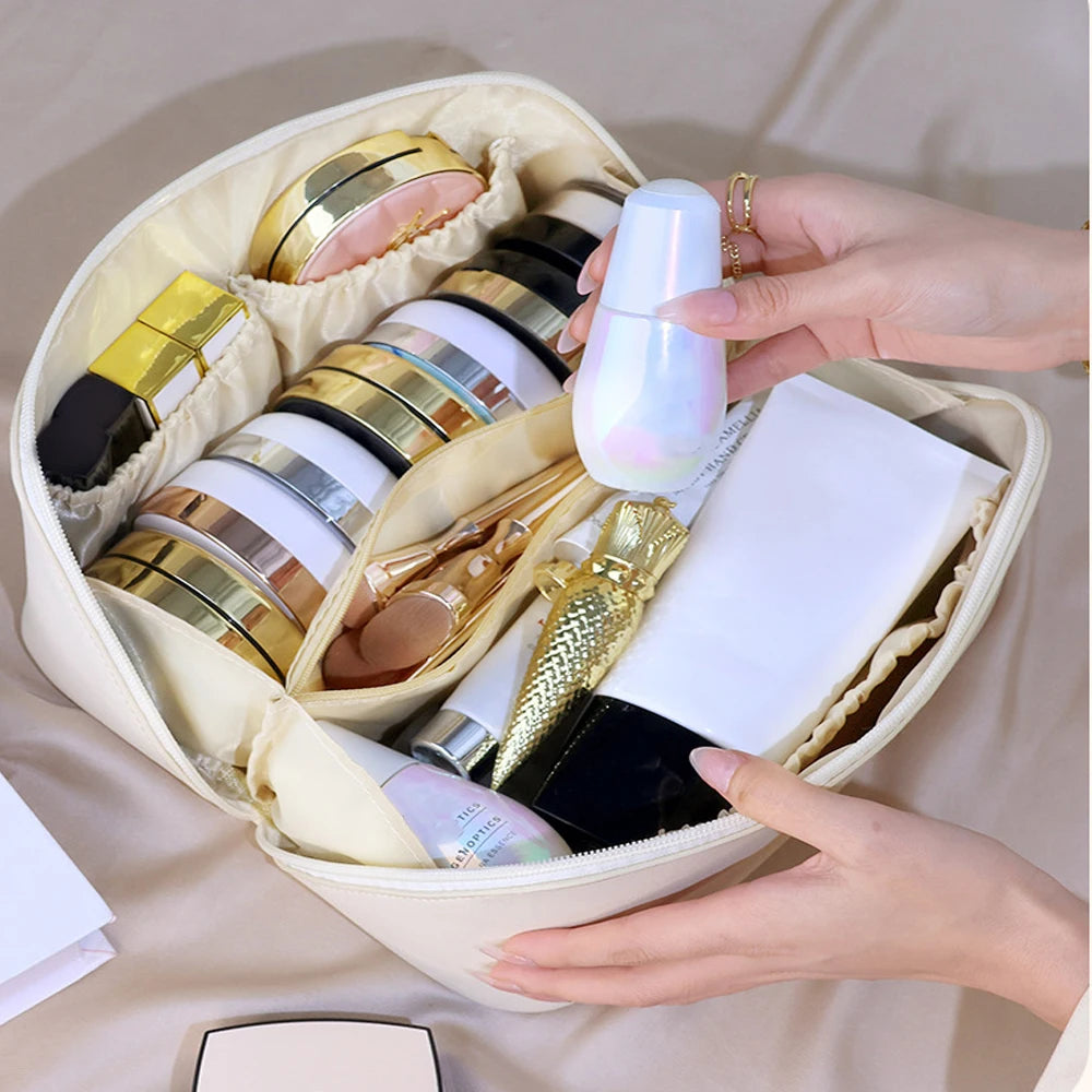 Trousse de maquillage compacte élégante