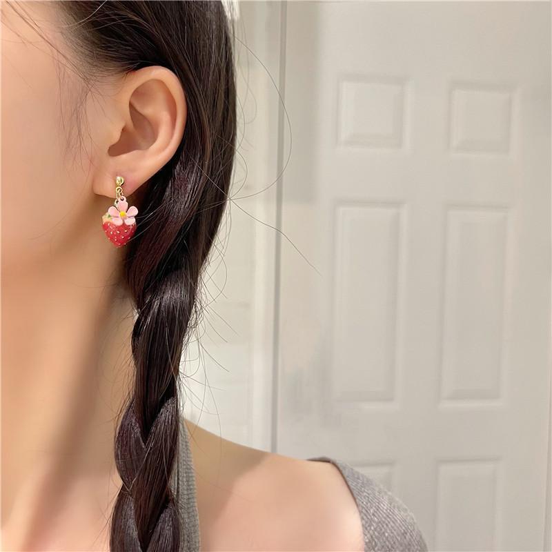 Boucles d'oreille Fraise