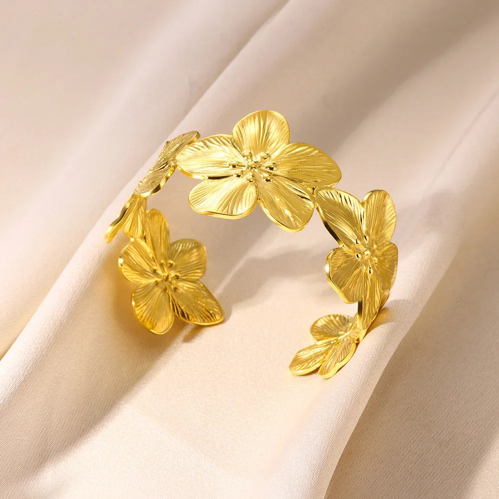 Bracelet ajustable fleurs vintage