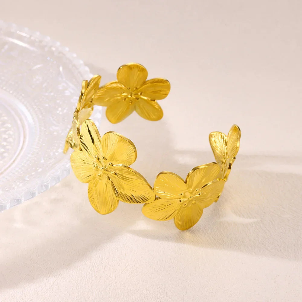 Bracelet ajustable fleurs vintage